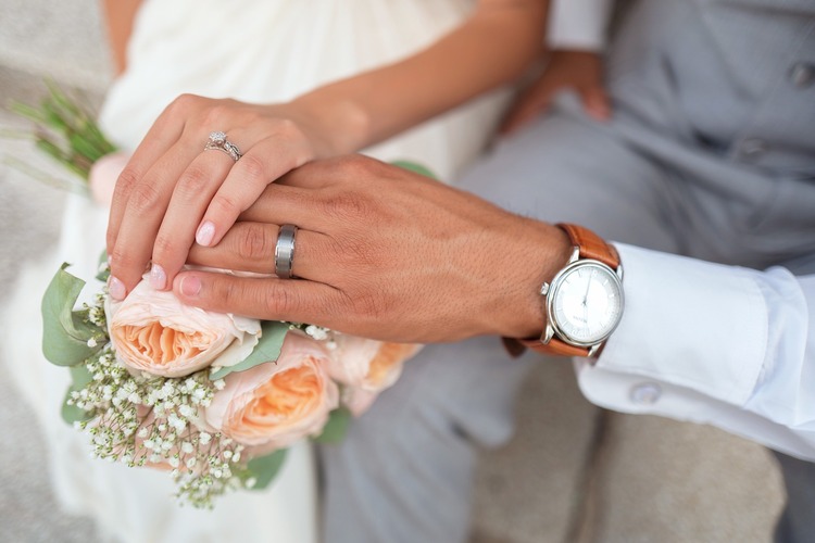 bride-1837148_1920_THUMB.jpg