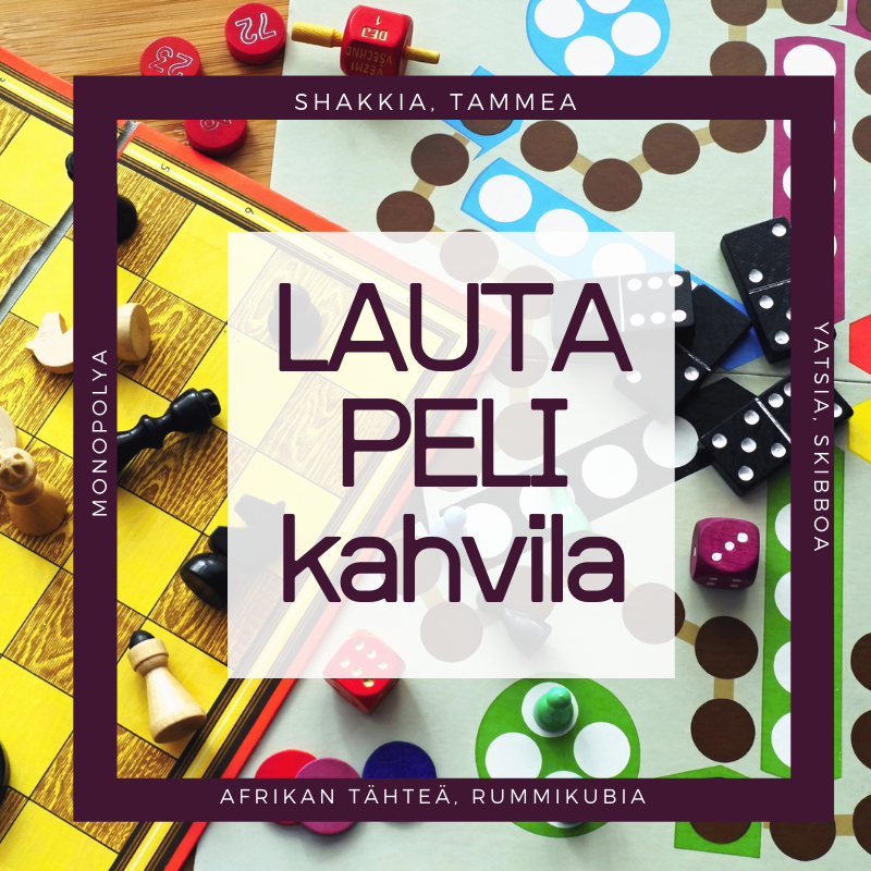 Lautapelikahvila pelilauta ja pelinappuloita