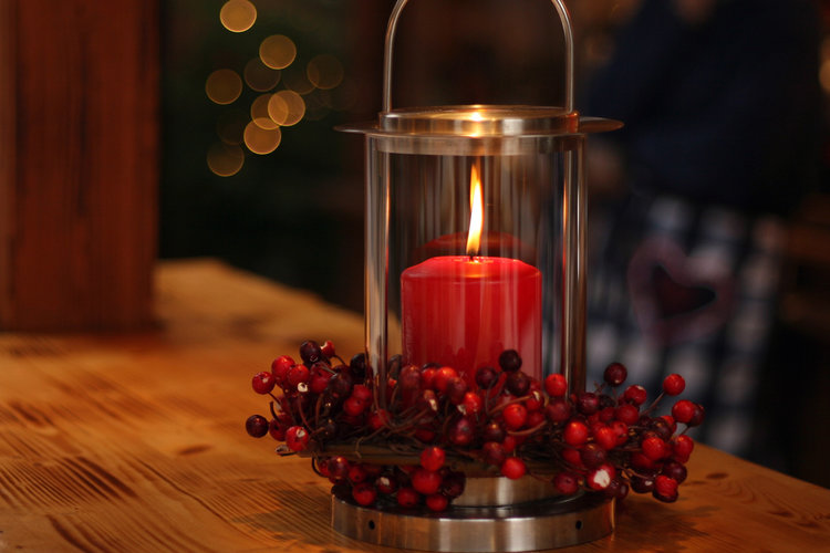 Messu, 1. adventtisunnuntai, uusien työntekijöiden tehtävään siunaaminen Messu, 1. adventtisunnuntai, uusien työntekijöiden tehtävään siunaaminen